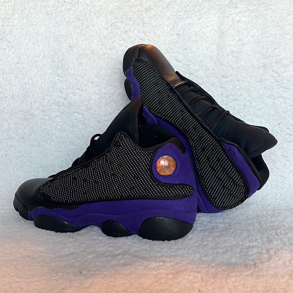 Air Jordan 13 Retro - Picture 3 of 6